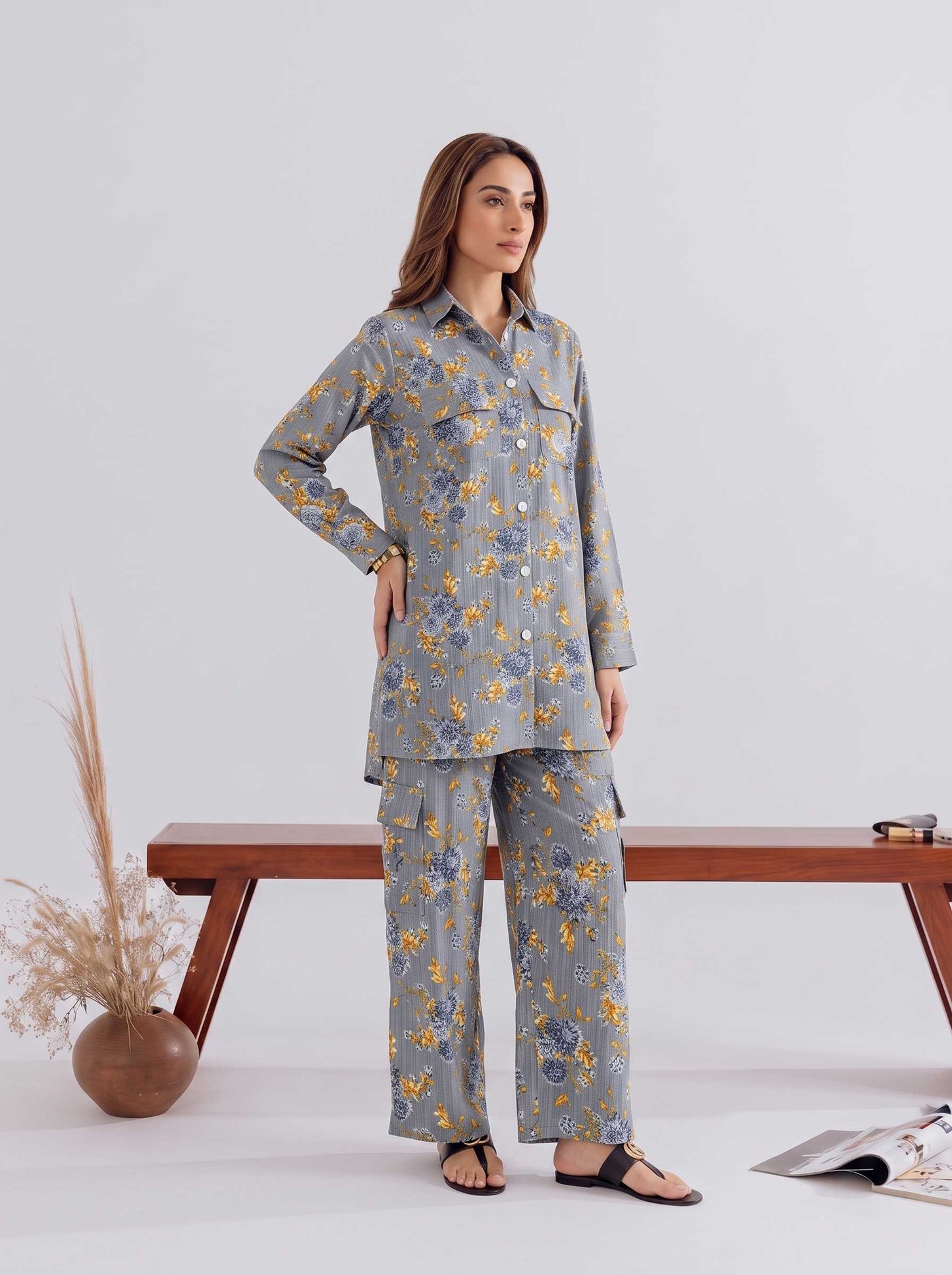 FRONT POCKET KURTI WITH CARGO CO-ORD 2 PC SET✨