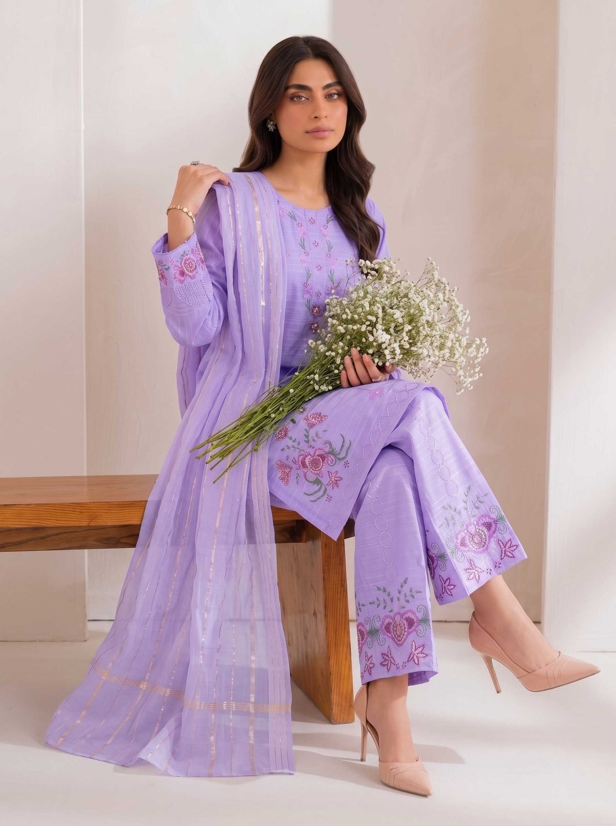 FULLY EMBROIDERY THREAD BORING CUTWORK