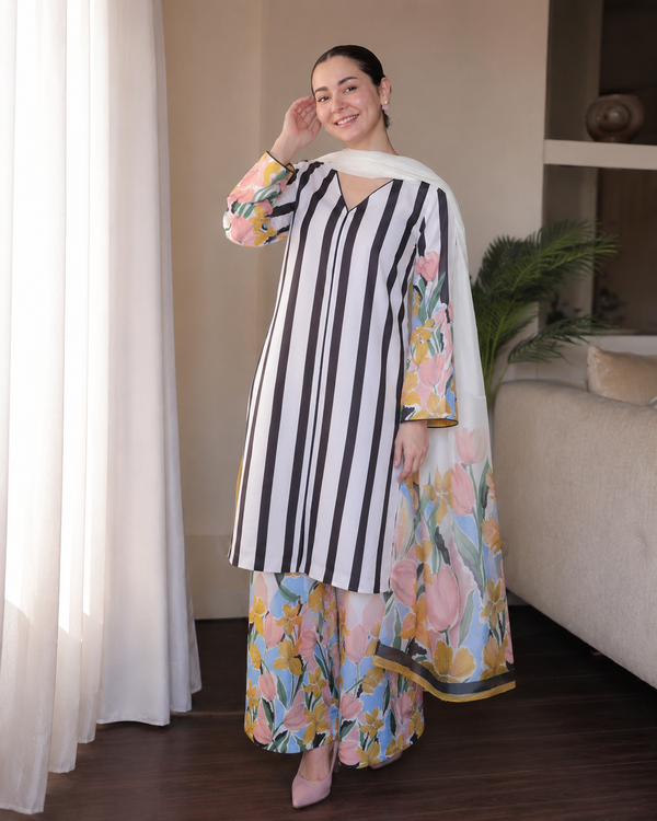 Premium Doria Lawn Digital Printed 3 Piece Suit – Soft Fabric &amp; Clean Stitching