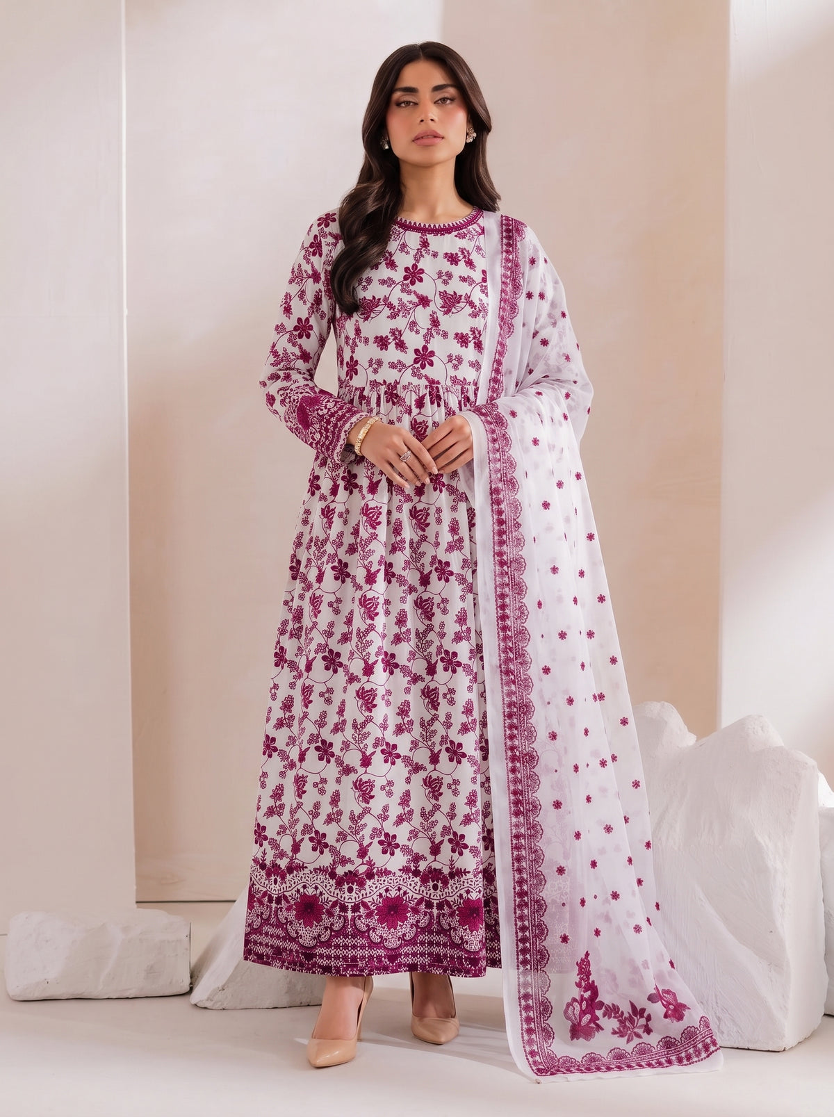 Hania Amir Inspired Printed 3 Piece Maxi Suit.
