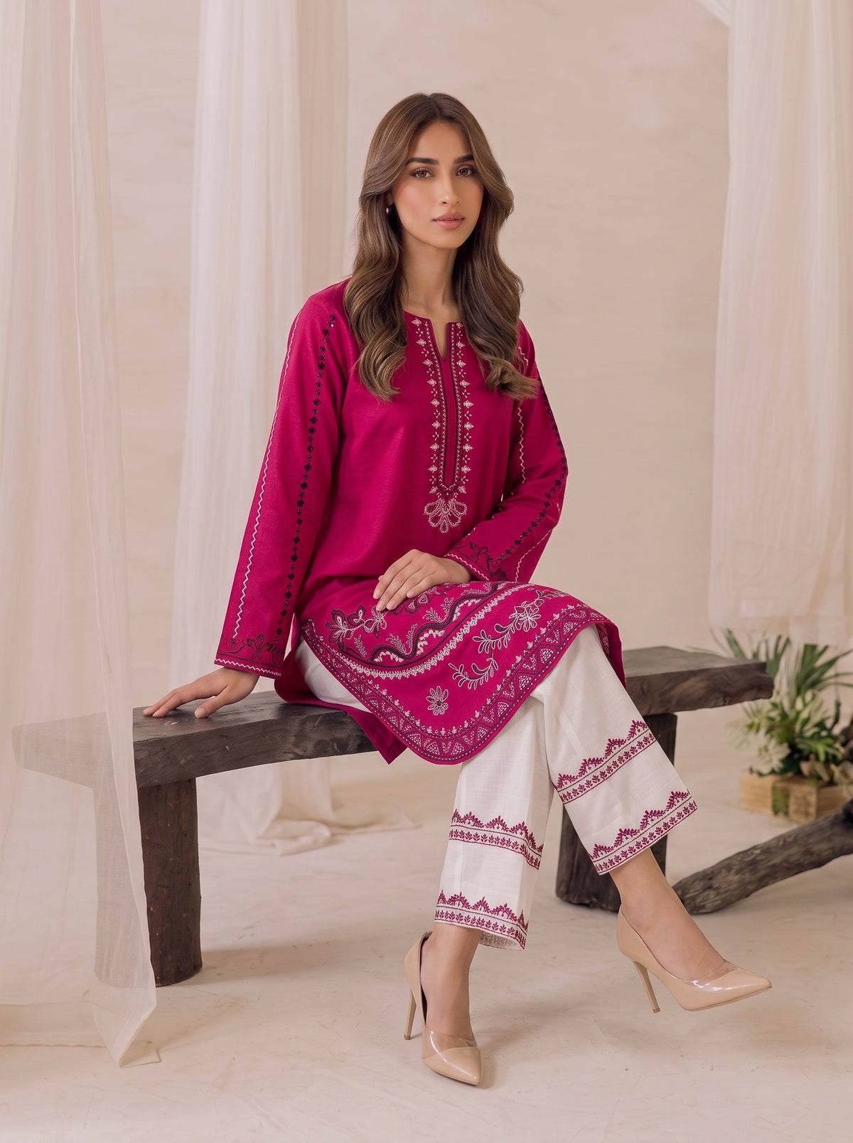 KURTI WITH EMBROIDERY FLAPPER CO-ORD 2 PC SET✨