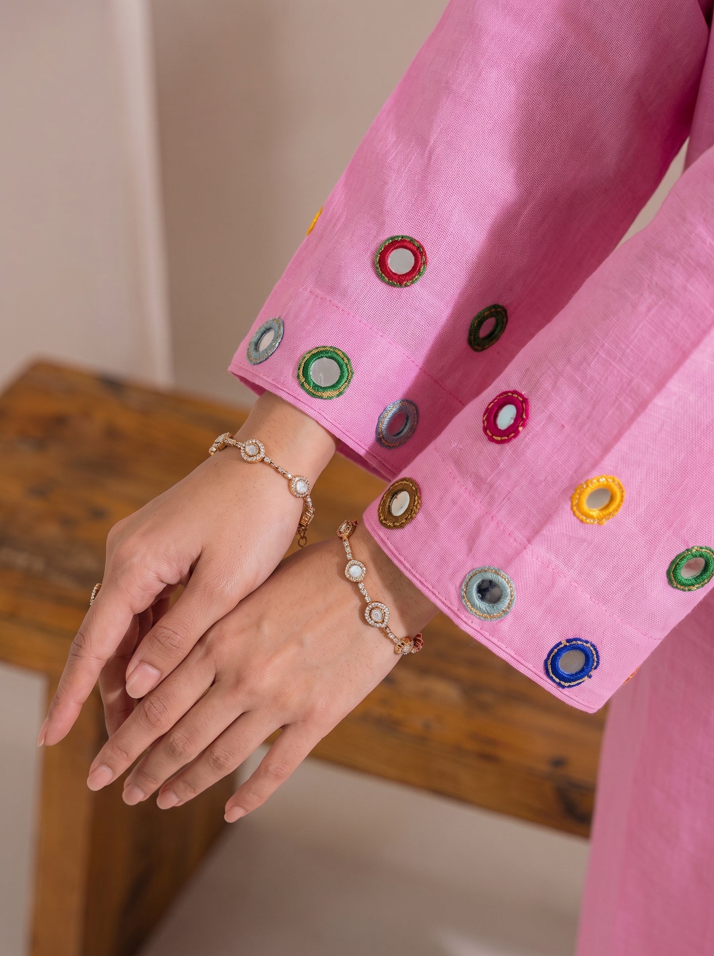 SINDHI TRADITIONAL MIRROR KURTI WITH MIRROR WORK FARSHI SHALWAR